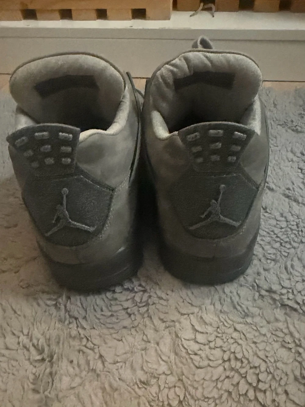 Men’s jordan 4 wet cement 10.5